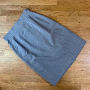 36/S Escada Grey Wool Pencil Skirt